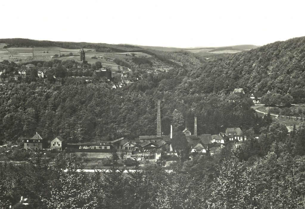 Isabellenhütte Heusler 1945, schwarz-weiß